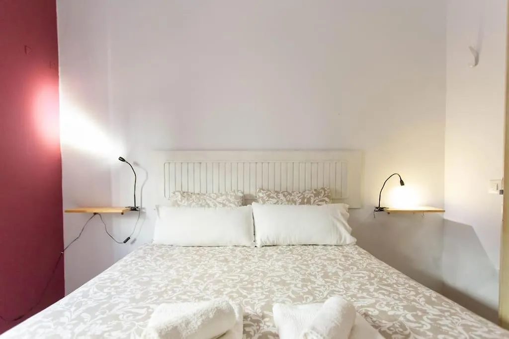 Apartment Large Suite Tracatra Sevilla Spain