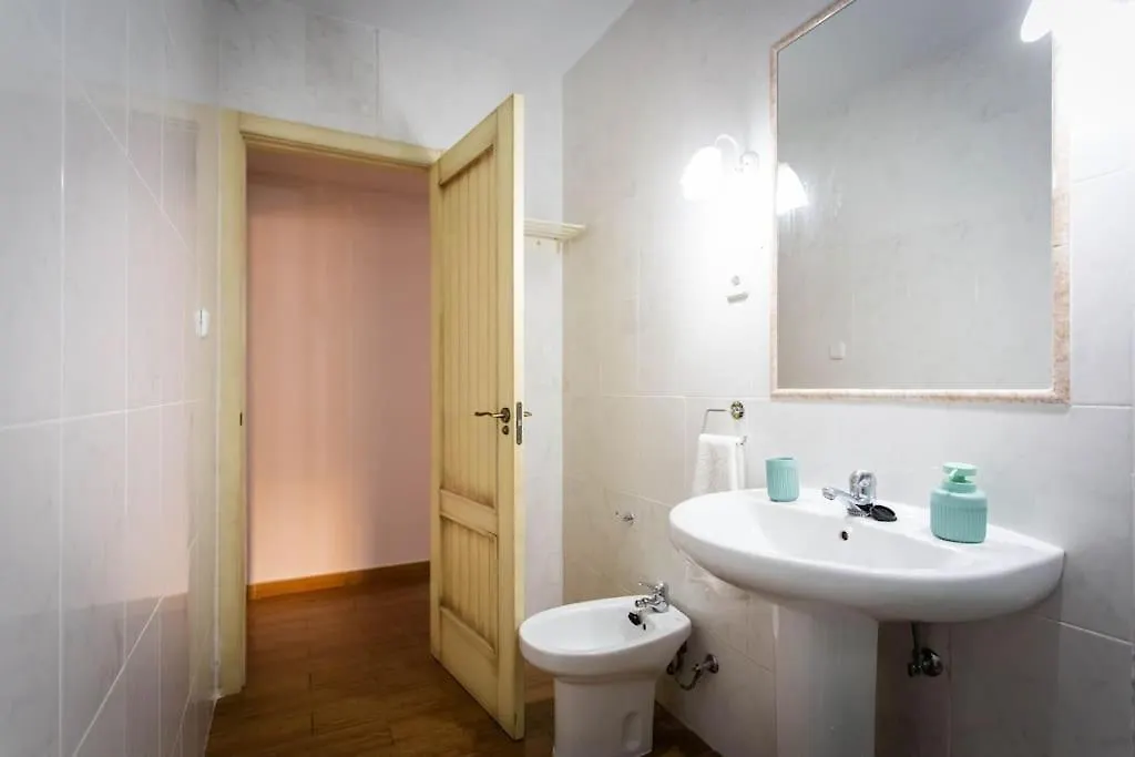 Large Suite Tracatra Sevilla Spain