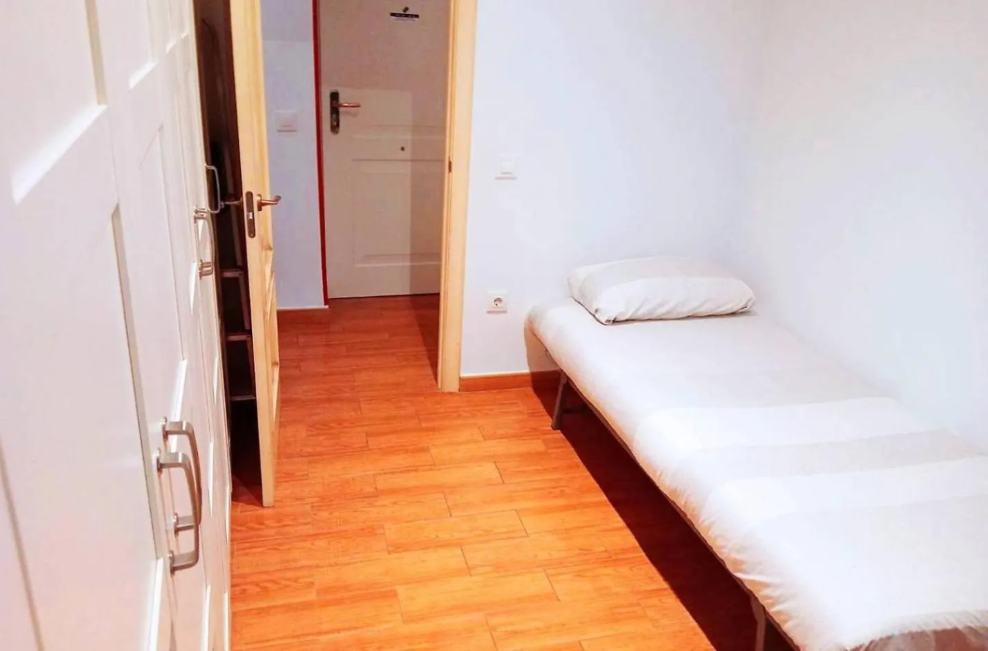 Apartment Large Suite Tracatra Sevilla